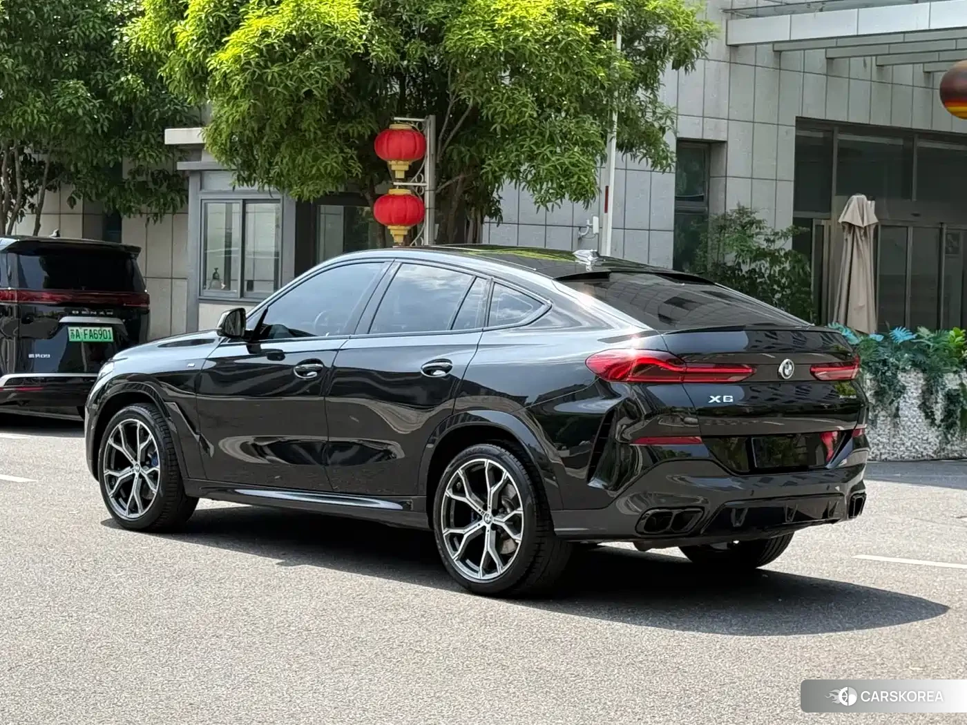 BMW X6 2024 Черный из Китая, фото 2