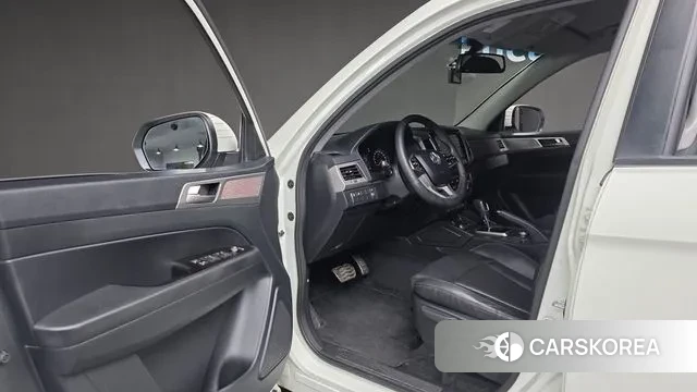 Ssangyong Rexton Sports 2018 Белый из Кореи, фото 2