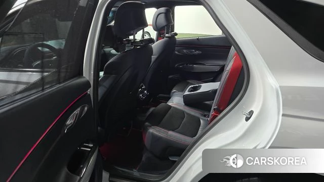 Genesis GV70 2021 Белый из Кореи, фото 2