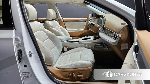 Hyundai The New Grandeur IG Hybrid 2020 Белый из Кореи, фото 2