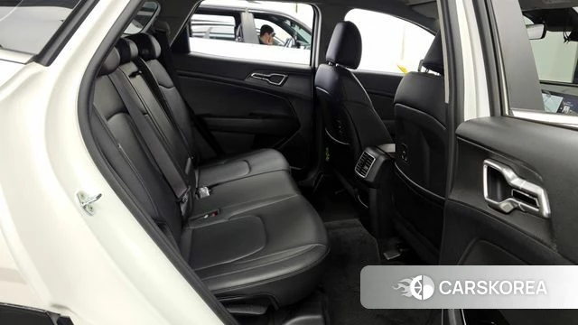 Kia Sportage 5th Generation 2022 Белый из Кореи, фото 2