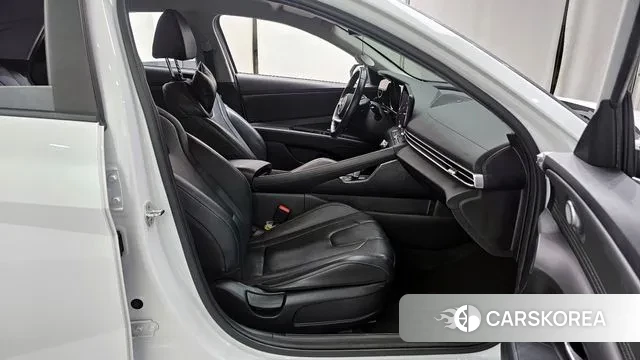 Hyundai Avante (CN7) 2021 Белый из Кореи, фото 2