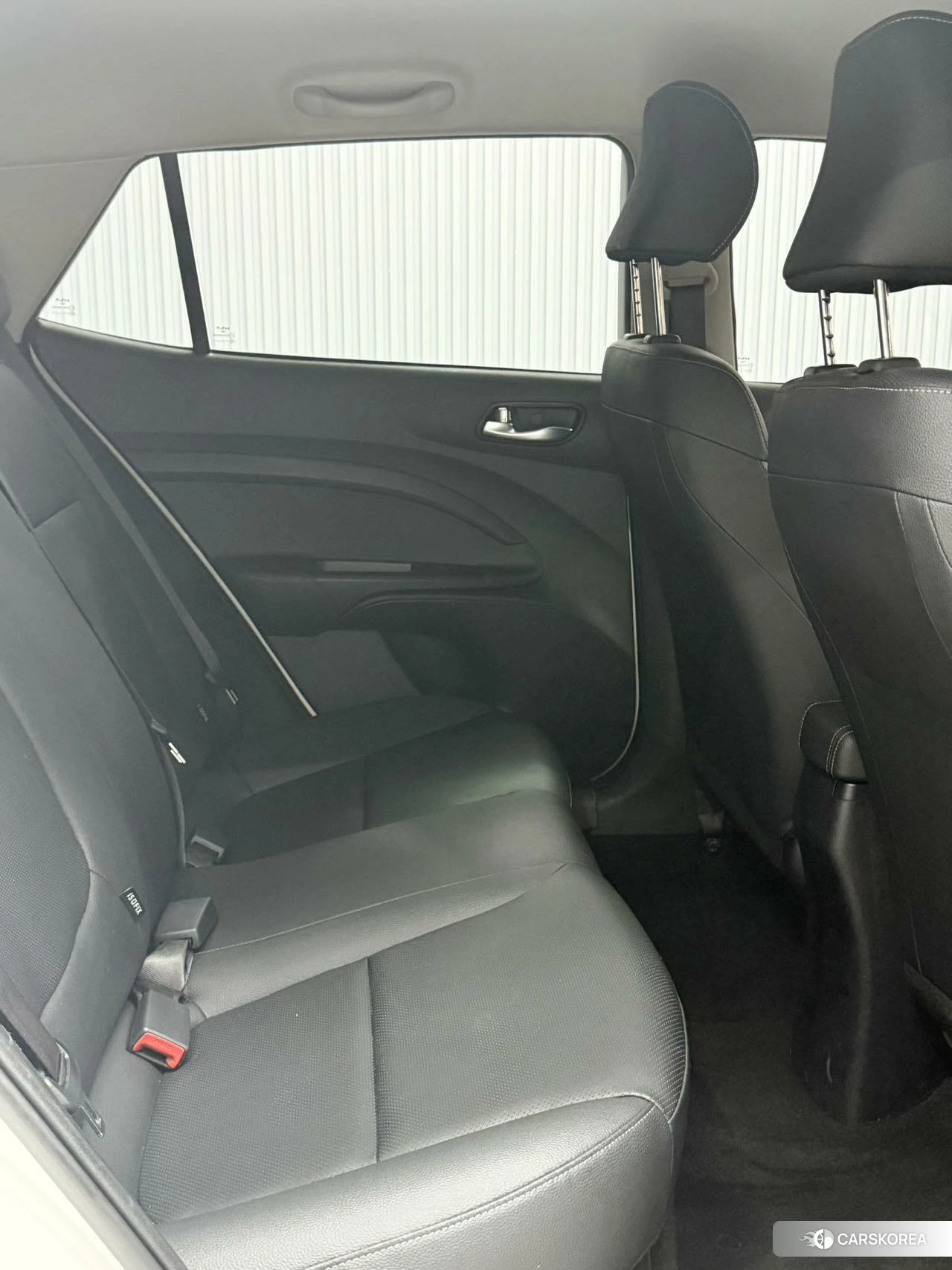 Kia KX1 2021 Белый из Китая, фото 2