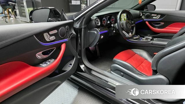 Mercedes-Benz E-Class W213 2018 Черный из Кореи, фото 2