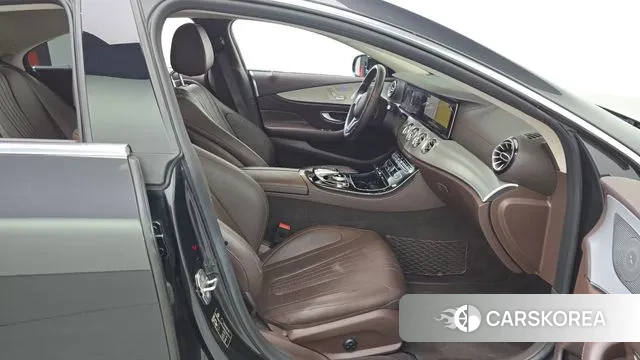 Mercedes-Benz CLS-Class C257 2018 Серый из Кореи, фото 2