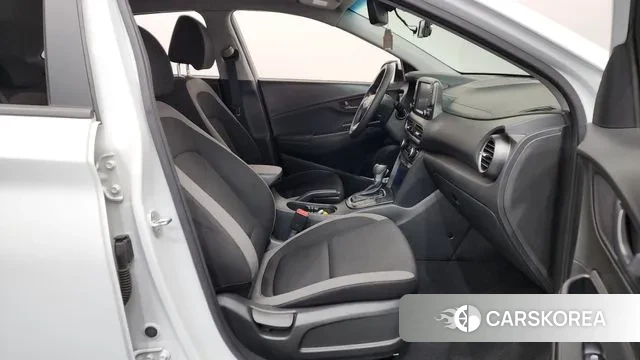 Hyundai Kona 2019 Белый из Кореи, фото 2