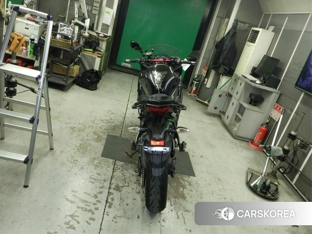 Kawasaki NINJA 400 2015 из Японии, фото 2
