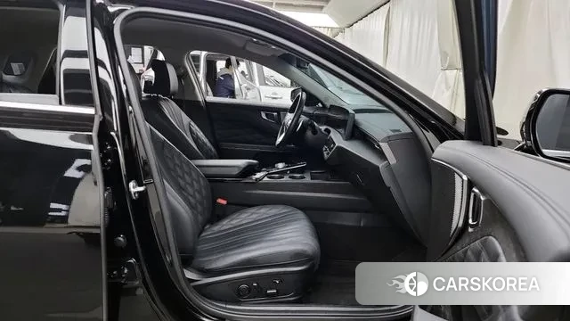 Kia K8 2022 Черный из Кореи, фото 2