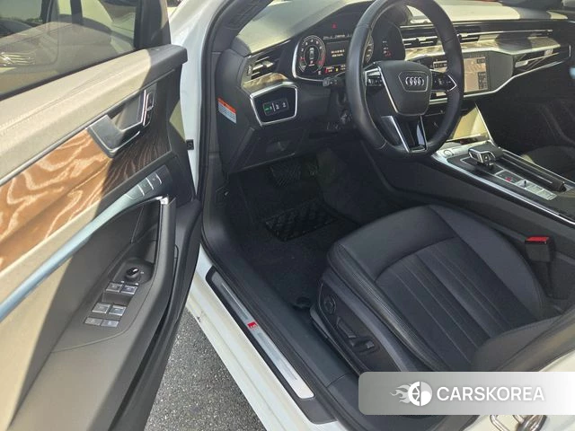 Audi A6 (C8) 2019 Белый из Кореи, фото 2