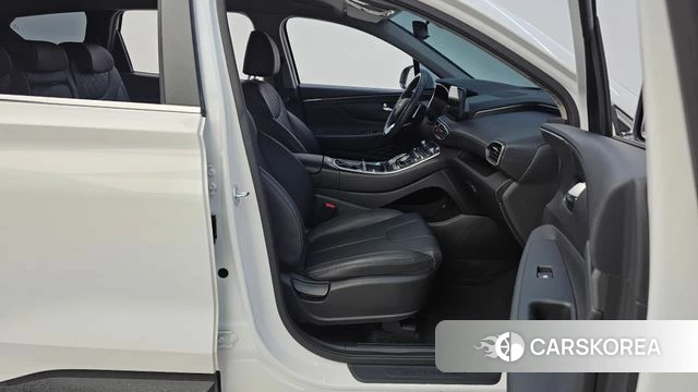 Hyundai The New Santa Fe 2023 Белый из Кореи, фото 2