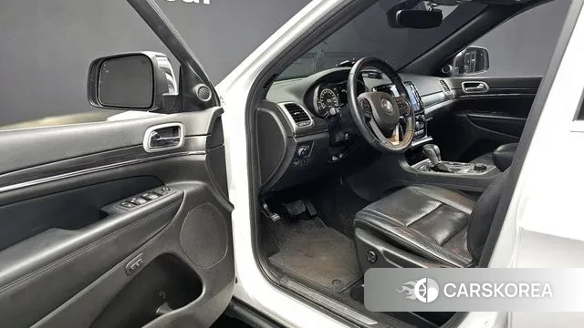 Jeep Grand Cherokee 2019 Белый из Кореи, фото 2