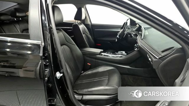 Hyundai Sonata (DN8) 2019 Черный из Кореи, фото 2