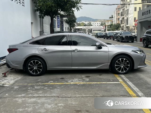 Toyota Asian dragon 2022 Серебристо-серый из Китая, фото 2