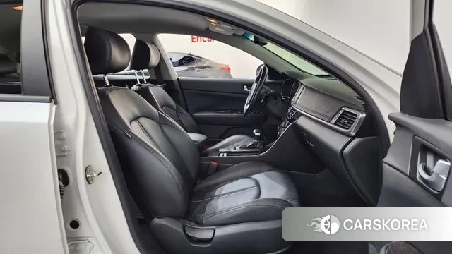 Kia K5 second generation 2018 Белый из Кореи, фото 2