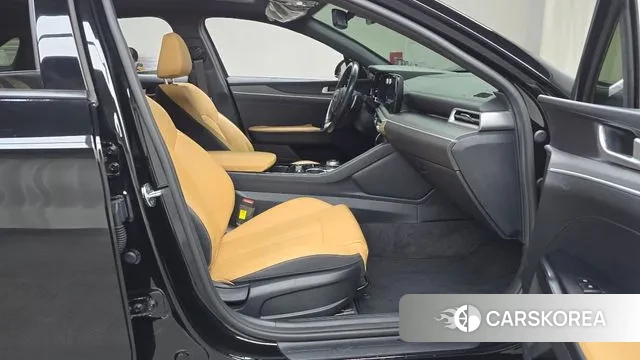 Kia K5 3rd generation 2022 Черный из Кореи, фото 2