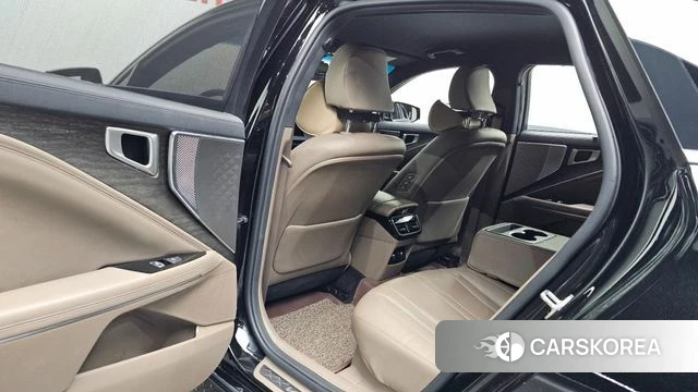 Kia K8 Hybrid 2022 Черный из Кореи, фото 2