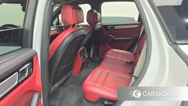 Porsche Cayenne (PO536) 2022 Белый из Кореи, фото 2