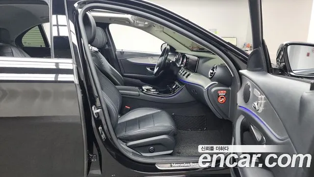 Mercedes-Benz E-Class W213 2019 Черный из Кореи, фото 2