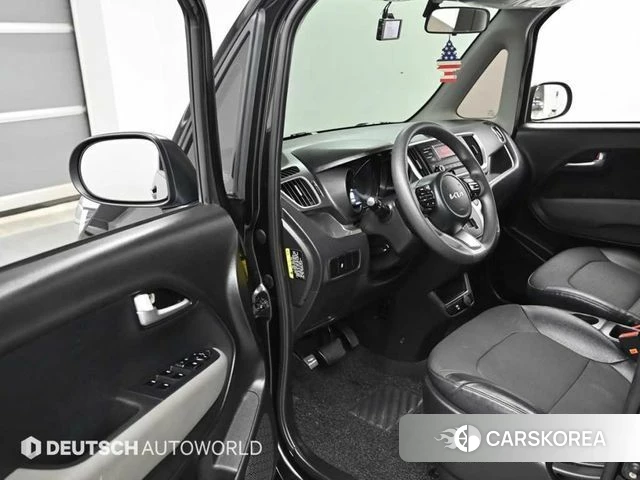Kia The New Kia Ray 2022 Черный из Кореи, фото 2