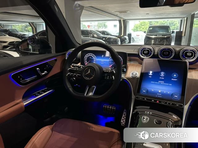 Mercedes-Benz GLC 2024 Черный из Китая, фото 2
