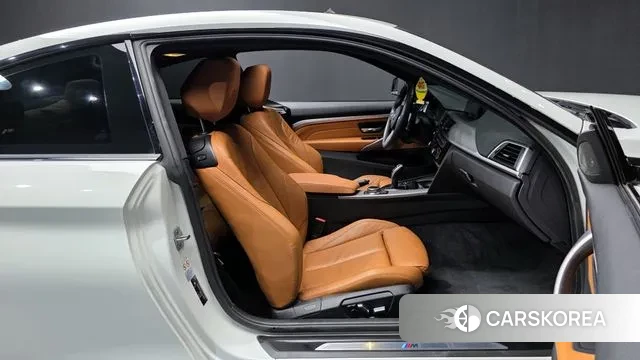 BMW 4 Series (F32) 2020 Белый из Кореи, фото 2