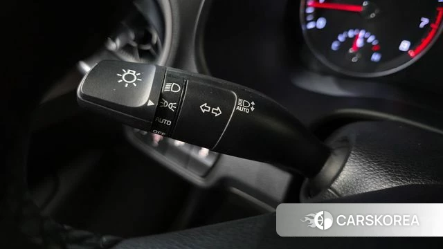 Kia The New K3 2nd generation 2022 Белый из Кореи, фото 2