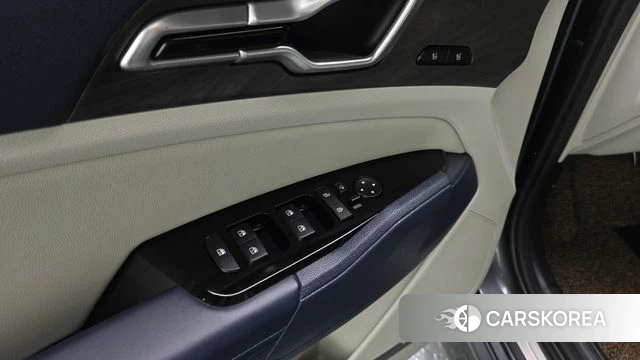 Kia Sportage 5th Generation Hybrid 2022 Серый из Кореи, фото 2