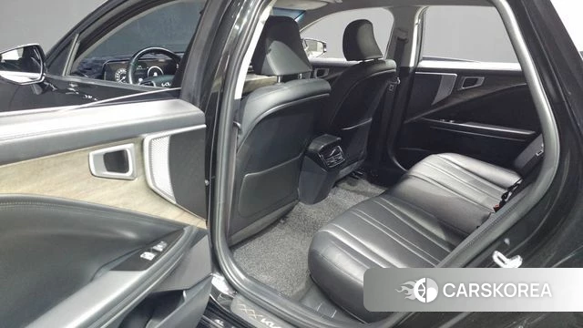 Kia K8 2023 Черный из Кореи, фото 2