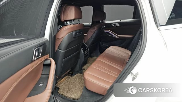 BMW X6 (G06) 2022 Белый из Кореи, фото 2