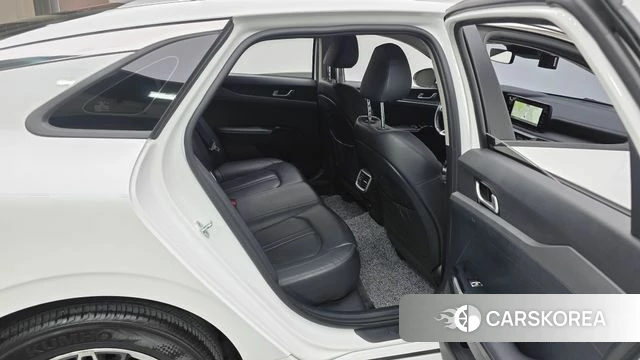 Kia K5 3rd generation 2022 Белый из Кореи, фото 2