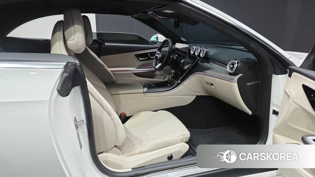 Mercedes-Benz CLE-Class C236 2024 Белый из Кореи, фото 2