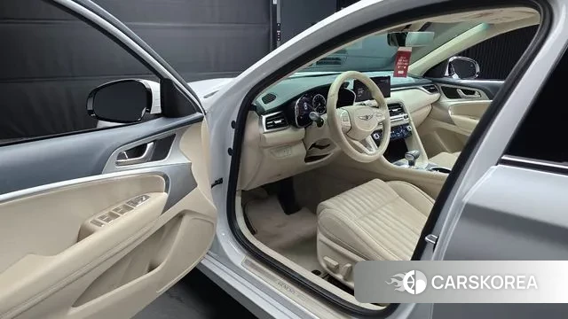 Genesis The New G70 2023 Белый из Кореи, фото 2