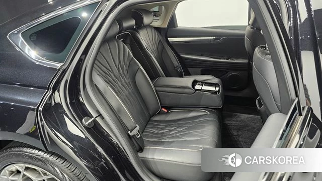 Genesis G80 (RG3) 2023 Черный из Кореи, фото 2