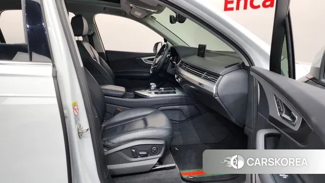 Audi Q7 (4M) 2019 Белый из Кореи, фото 2