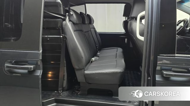 Hyundai Staria 2022 Серый из Кореи, фото 2