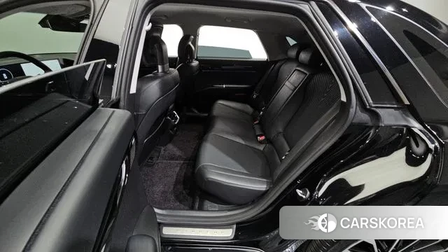 Hyundai Grandeur Hybrid (GN7) 2023 Черный из Кореи, фото 2