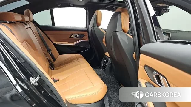 BMW 3 Series (G20) 2022 Черный из Кореи, фото 2