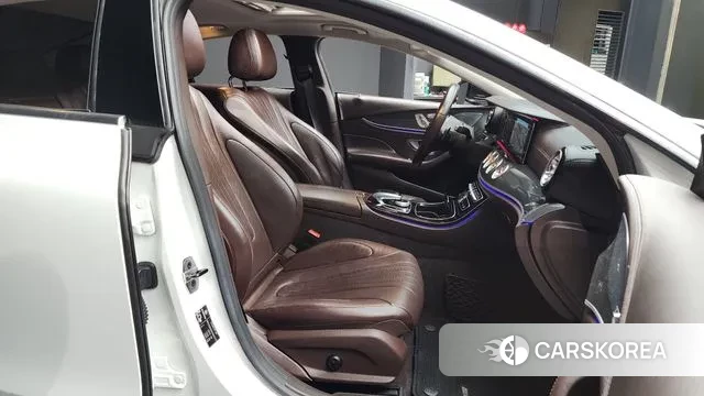 Mercedes-Benz CLS-Class C257 2018 Белый из Кореи, фото 2