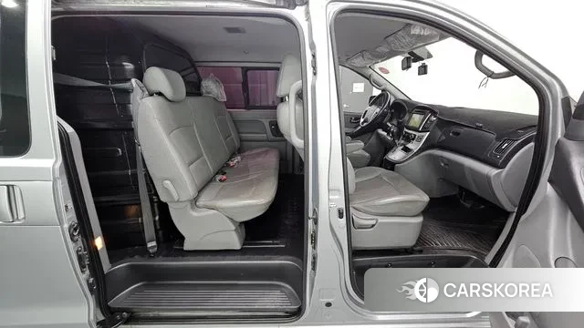 Hyundai The New Grand Starex 2018 Серебряный из Кореи, фото 2