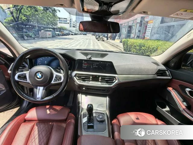 BMW 3 series 2022 Черный из Китая, фото 2