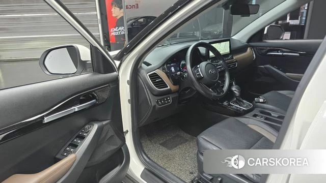 Kia Seltos 2020 Белый из Кореи, фото 2