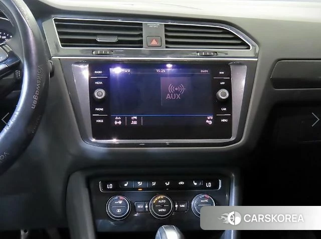 Volkswagen Tiguan second Generation 2020 Белый из Кореи, фото 2