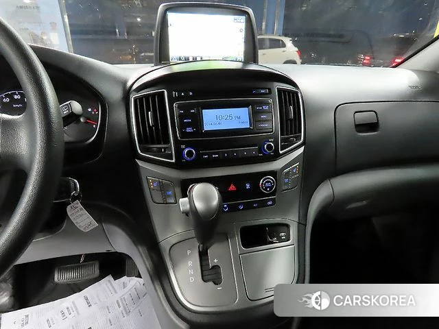 Hyundai The New Grand Starex 2019 Черный из Кореи, фото 2