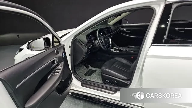 Hyundai Sonata (DN8) 2021 Белый из Кореи, фото 2