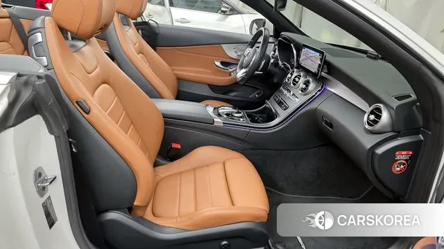 Mercedes-Benz C-Class W205 2021 Белый из Кореи, фото 2