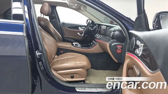 Mercedes-Benz E-Class W213 2020 Синий из Кореи, фото 2