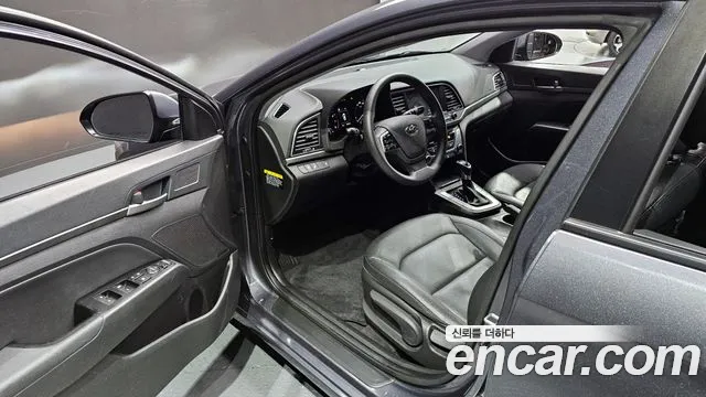 Hyundai Avante AD id 2466703 из Кореи 2