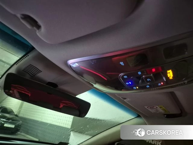 Genesis G80 (RG3) 2024 Жемчужный цвет из Кореи, фото 2