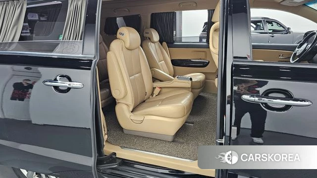 Kia The New Carnival 2019 Черный из Кореи, фото 2