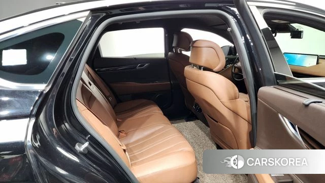 Genesis G80 (RG3) 2023 Черный из Кореи, фото 2